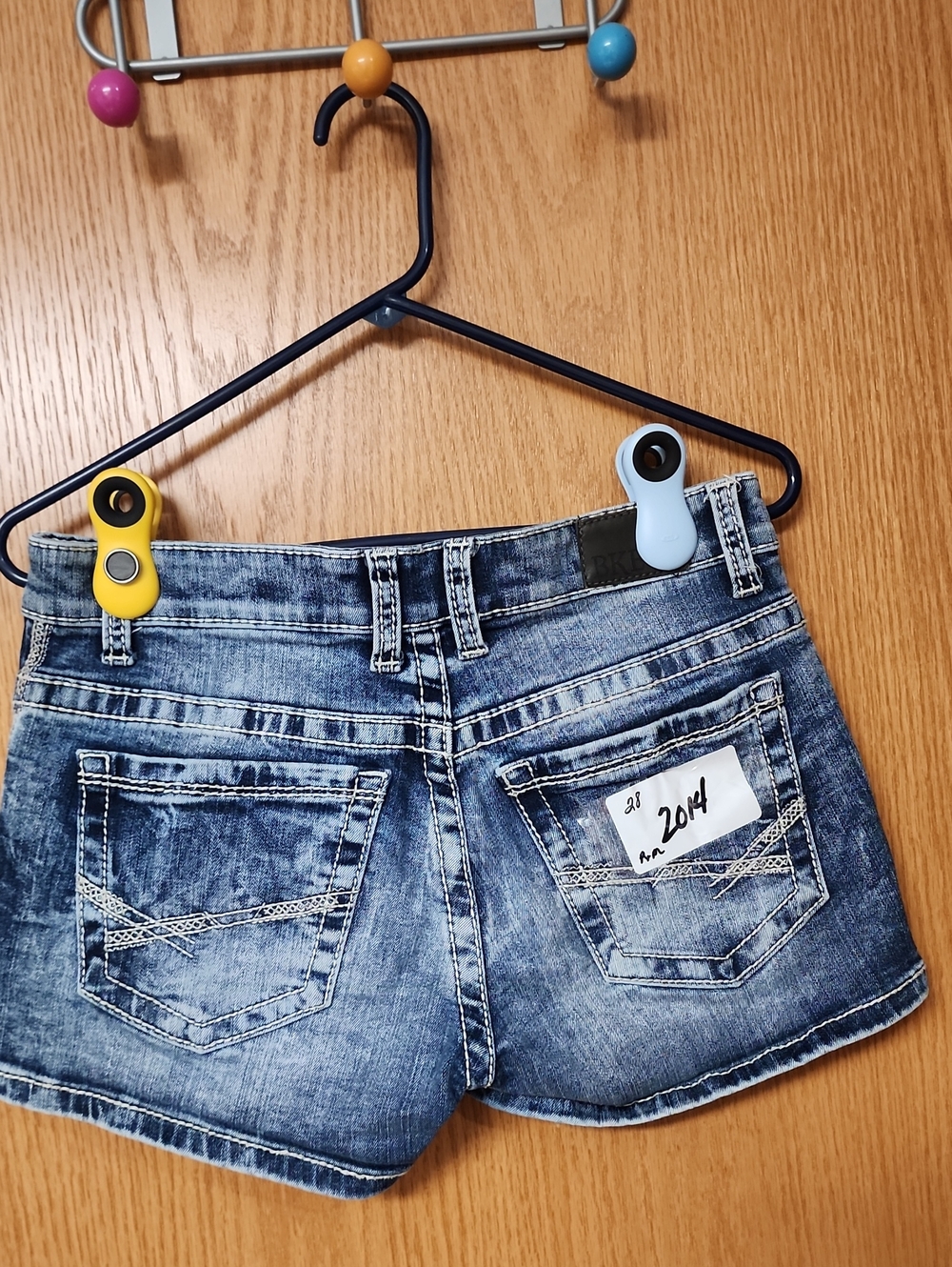 BKE Payton Dark Blue Denim Shorts womens 28 number 2014